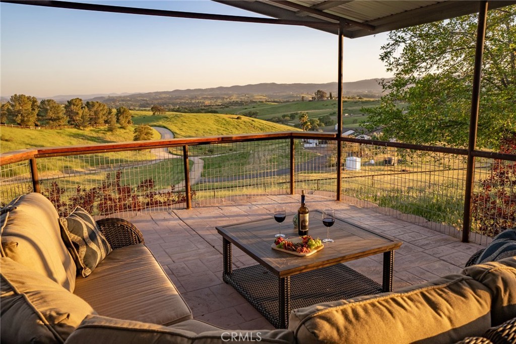 main property photo 51