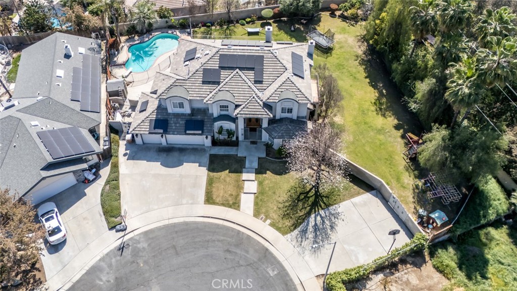 main property photo 45
