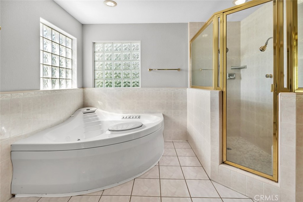 main property photo 65
