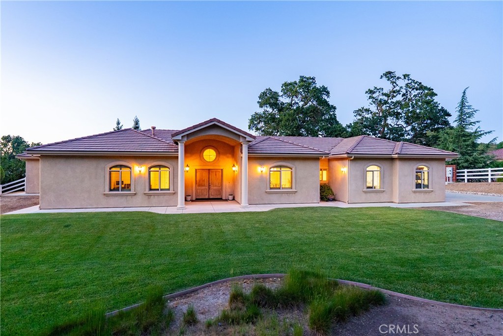 main property photo 2