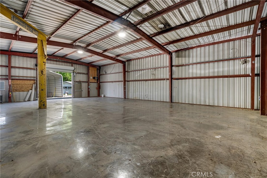 main property photo 45