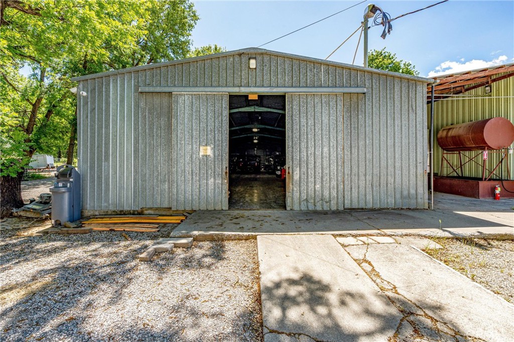 main property photo 47