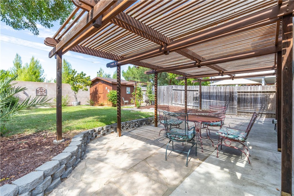 main property photo 49