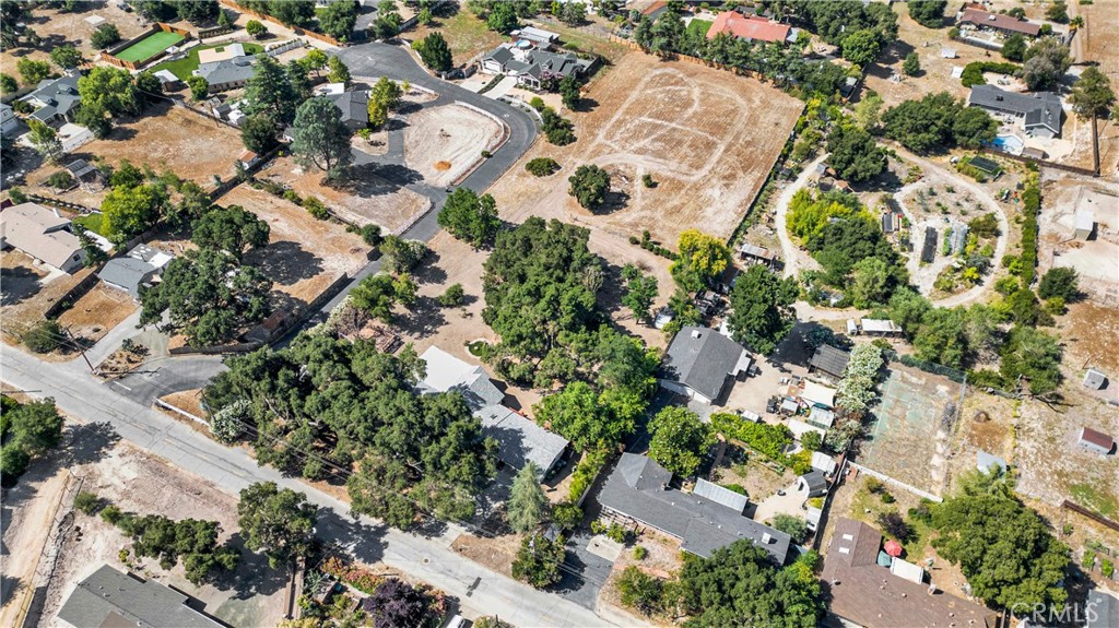 main property photo 44