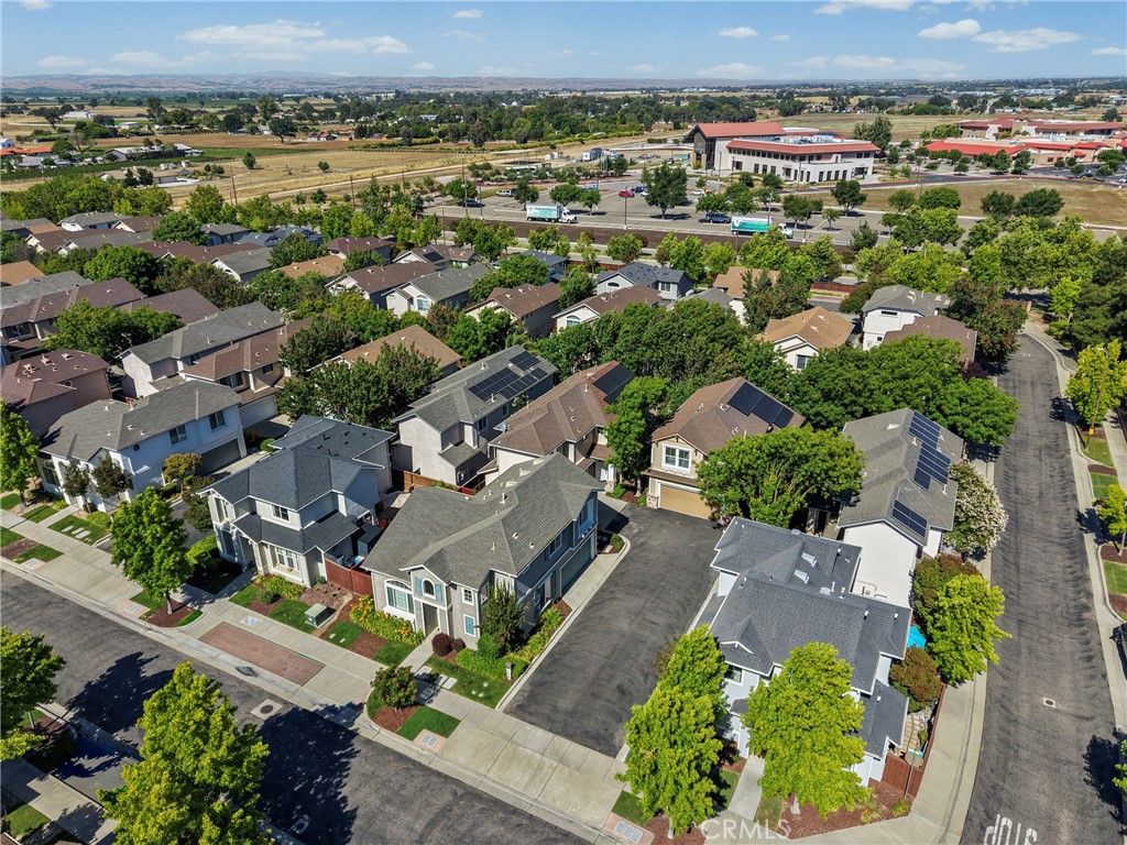 main property photo 44