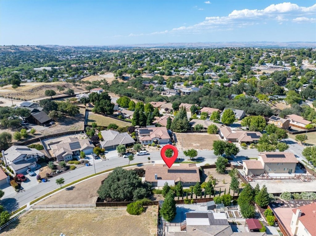 main property photo 45