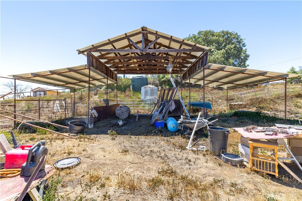 main property photo 32