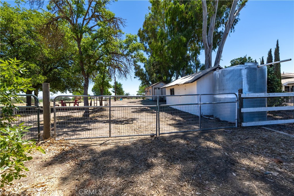 main property photo 54
