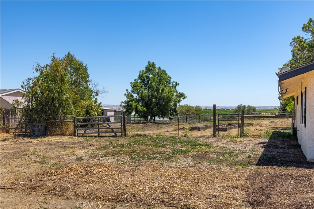main property photo 58