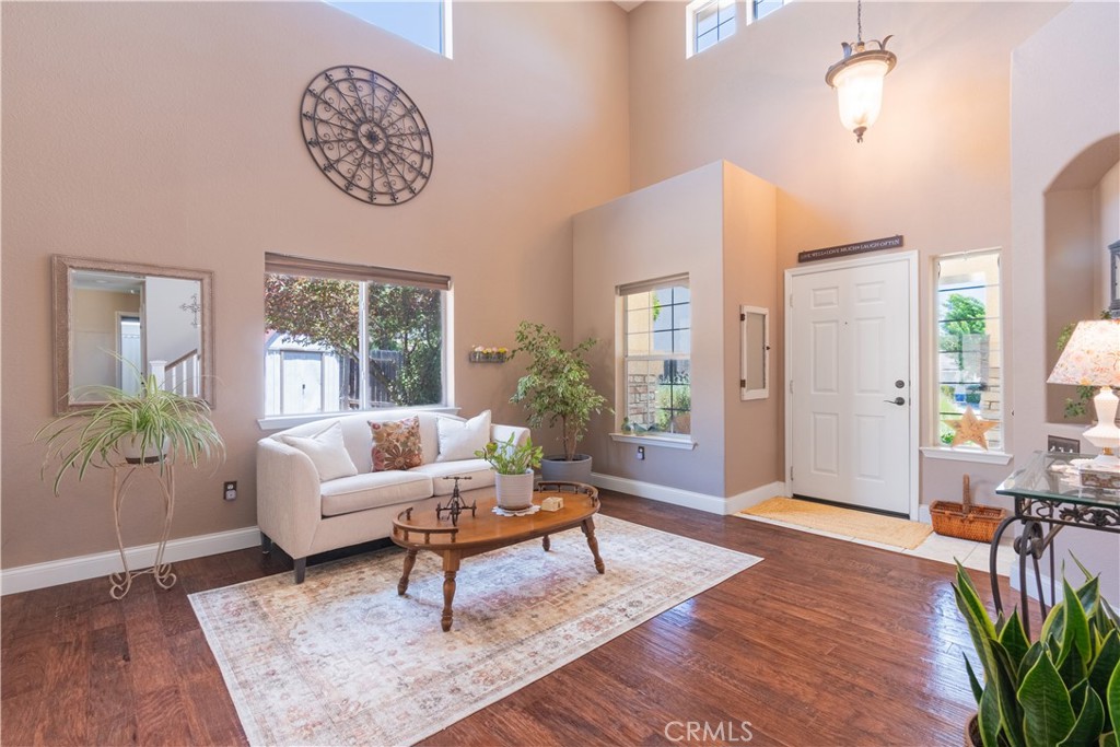 main property photo 6