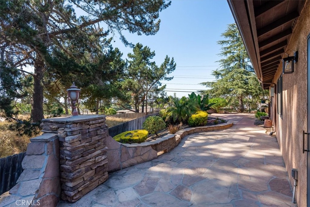main property photo 47