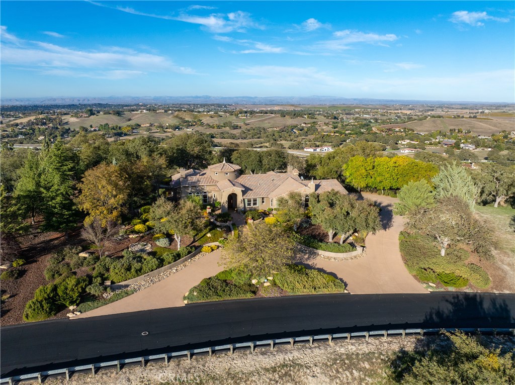 main property photo 66