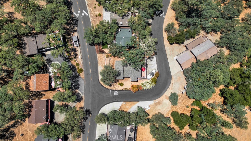 main property photo 9