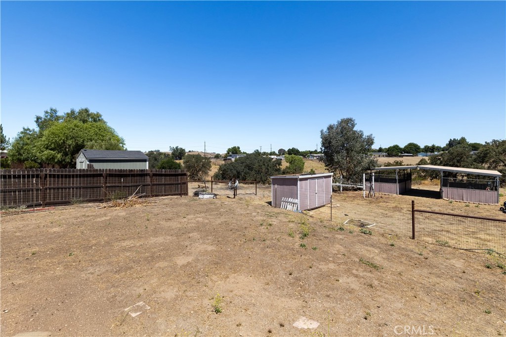 main property photo 30