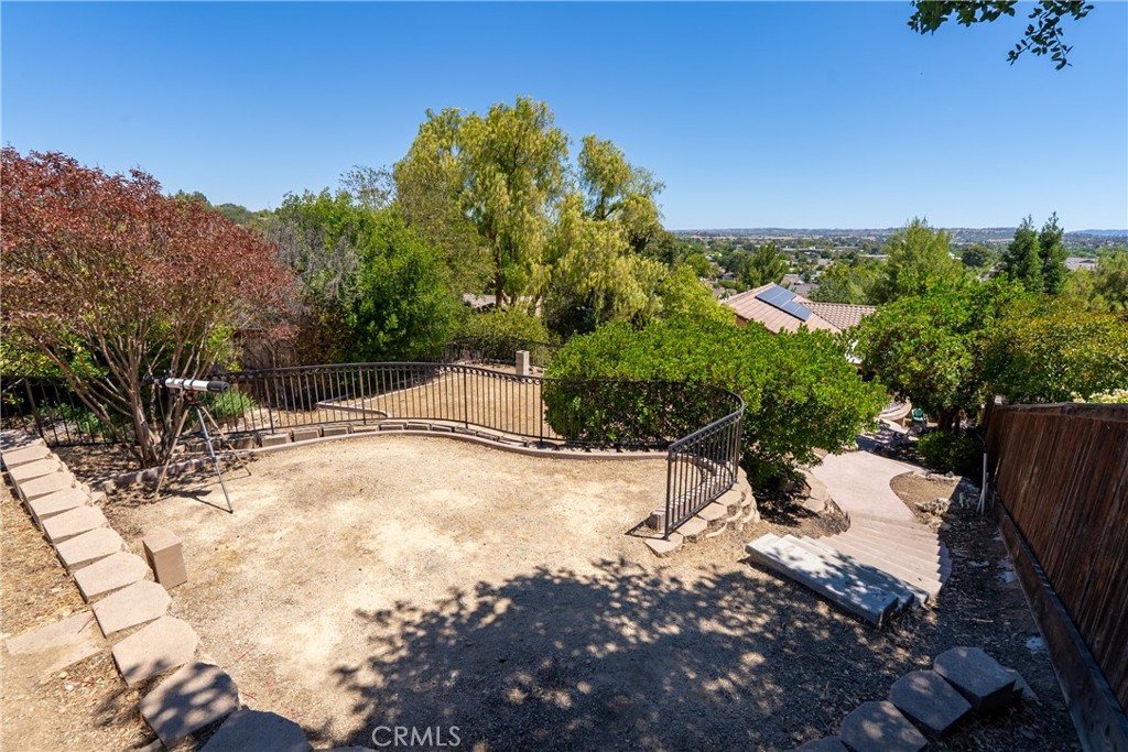 main property photo 45