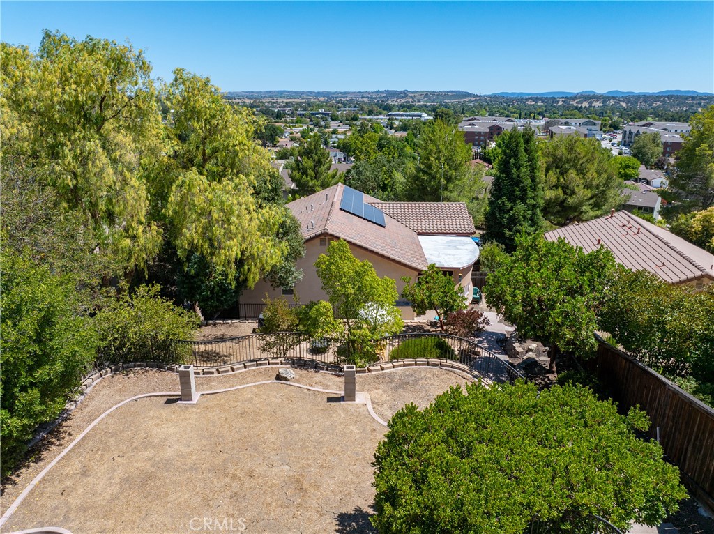 main property photo 47