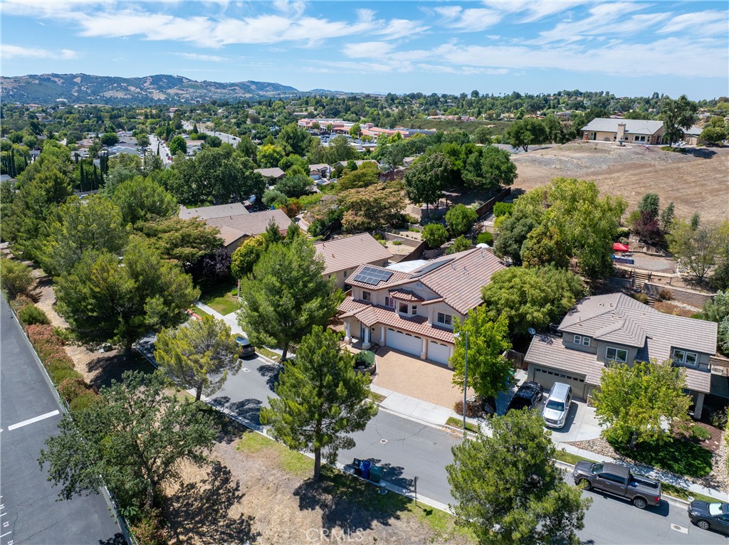 main property photo 51