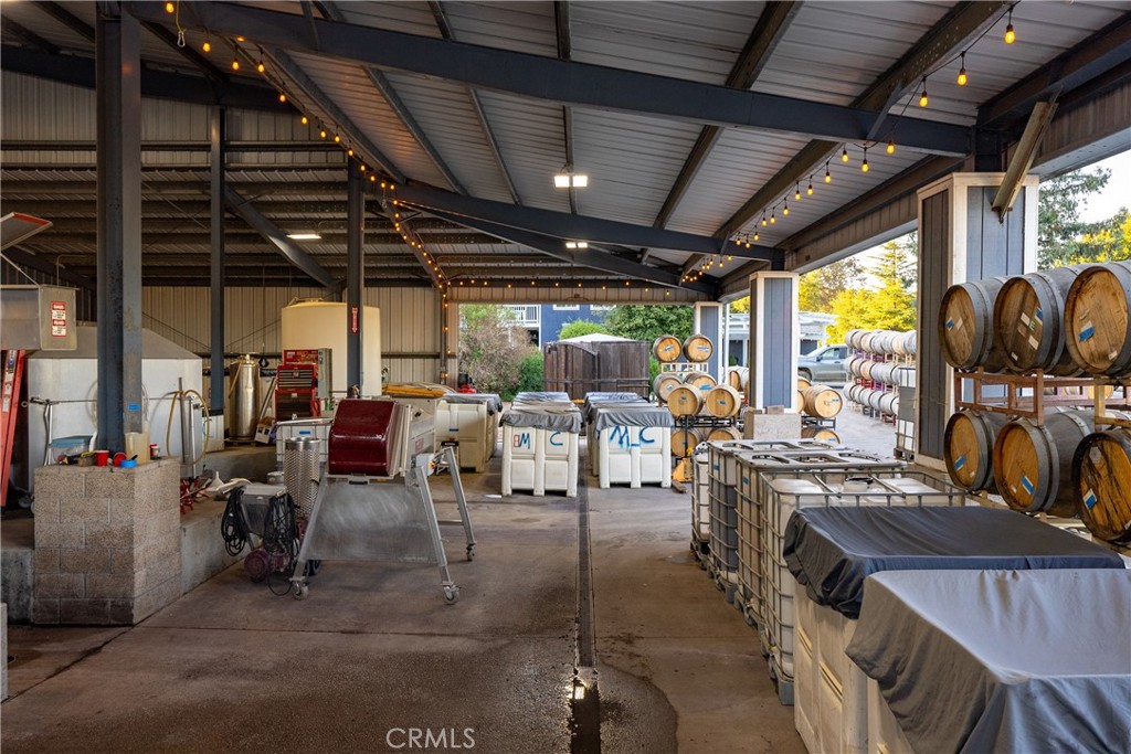main property photo 37