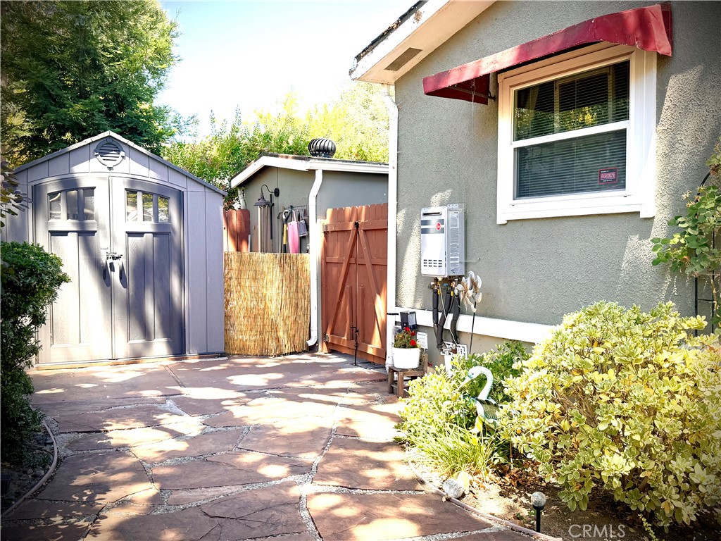 main property photo 41
