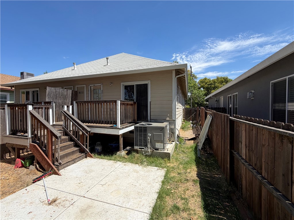 main property photo 17