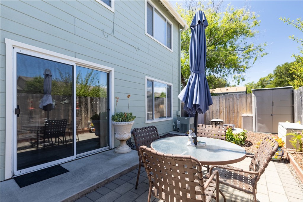 main property photo 29
