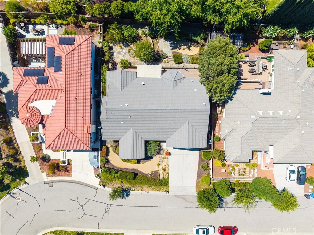 main property photo 40