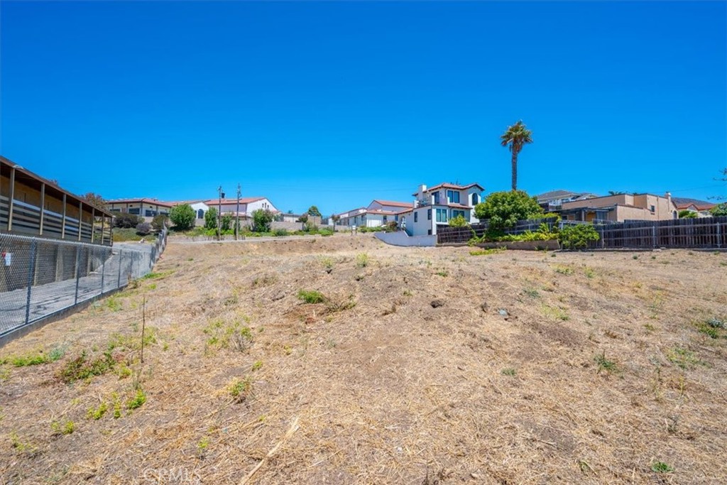 main property photo 24