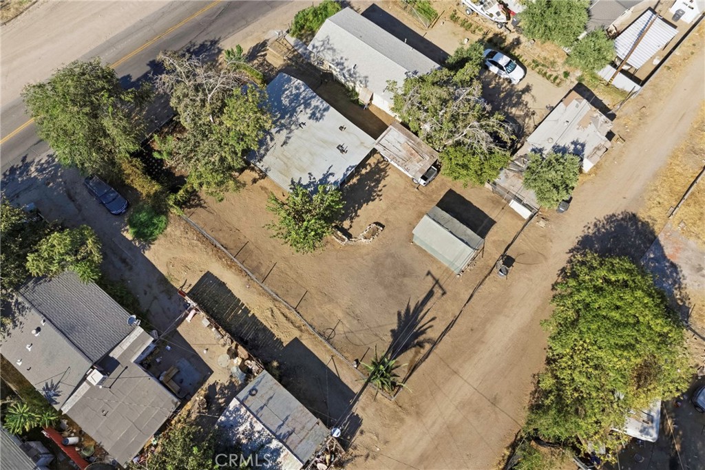 main property photo 41