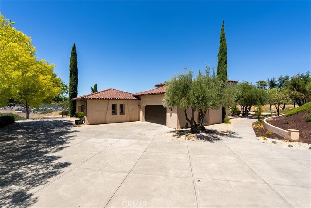 main property photo 68