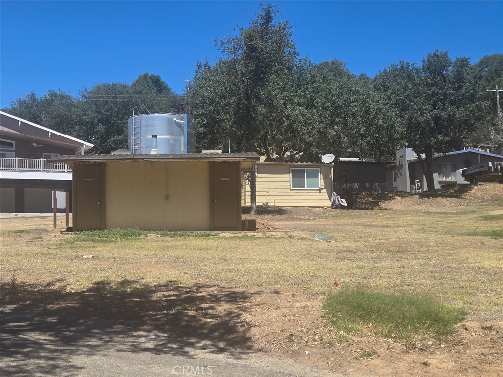 main property photo 20