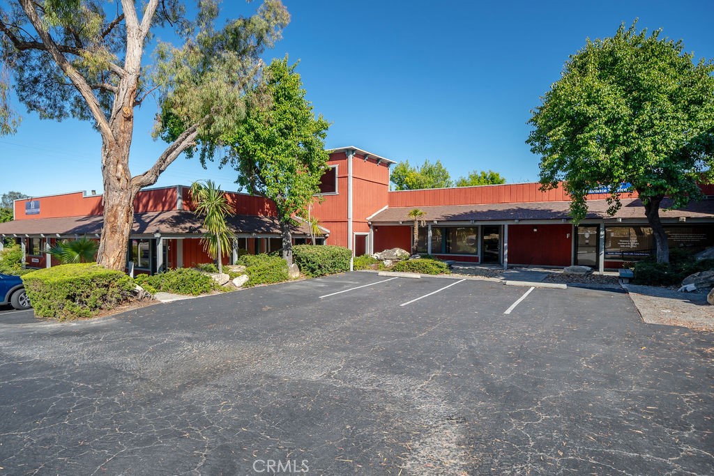 main property photo 19