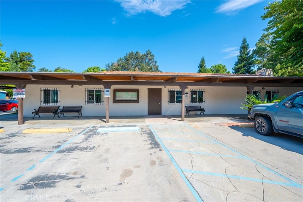 main property photo 27