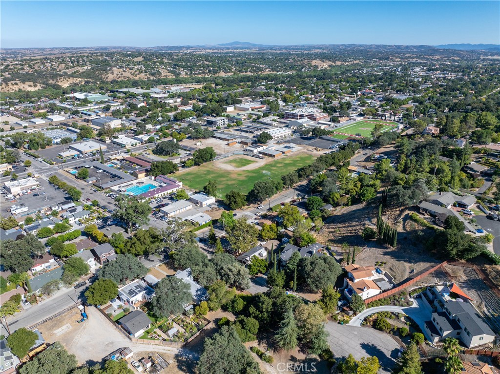 main property photo 45