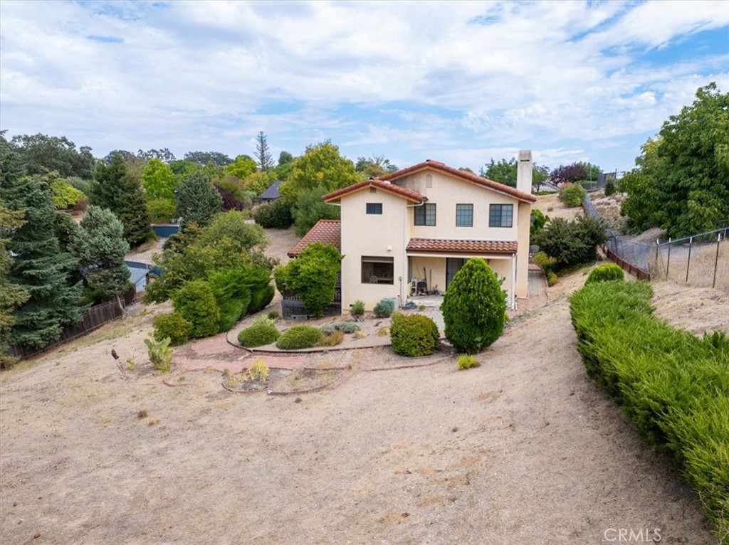 main property photo 4