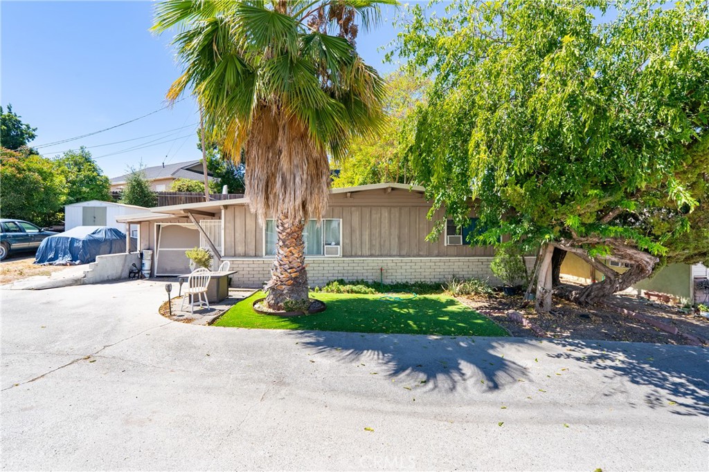 main property photo 14