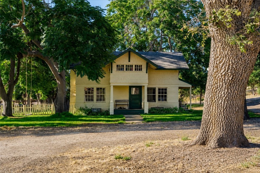 main property photo 45
