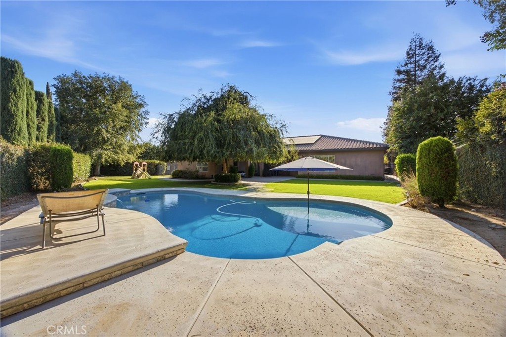 main property photo 58