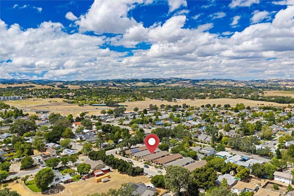 main property photo 44