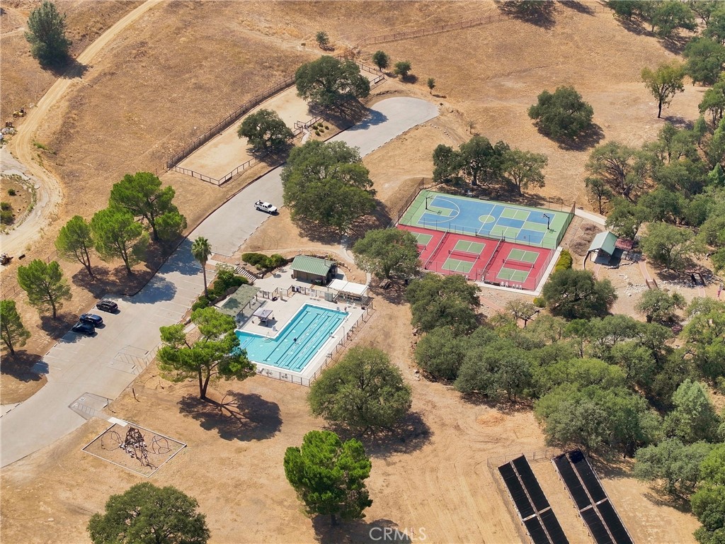 main property photo 44