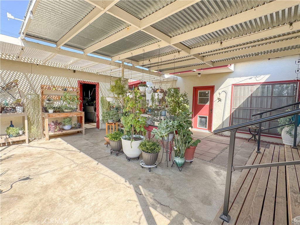 main property photo 35