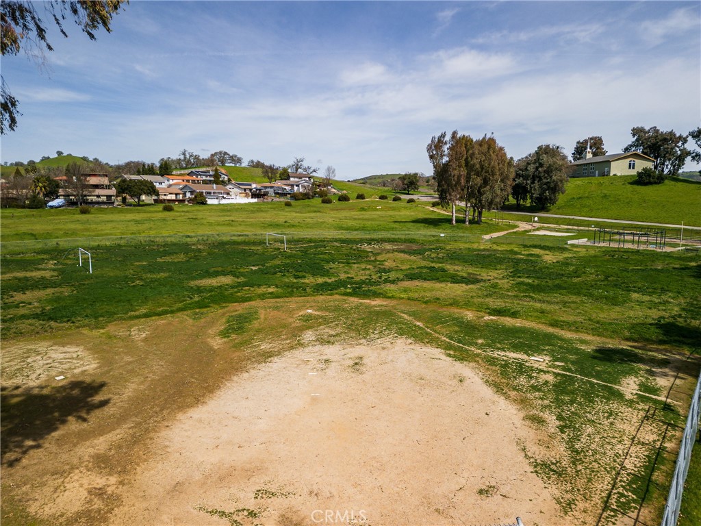 main property photo 49