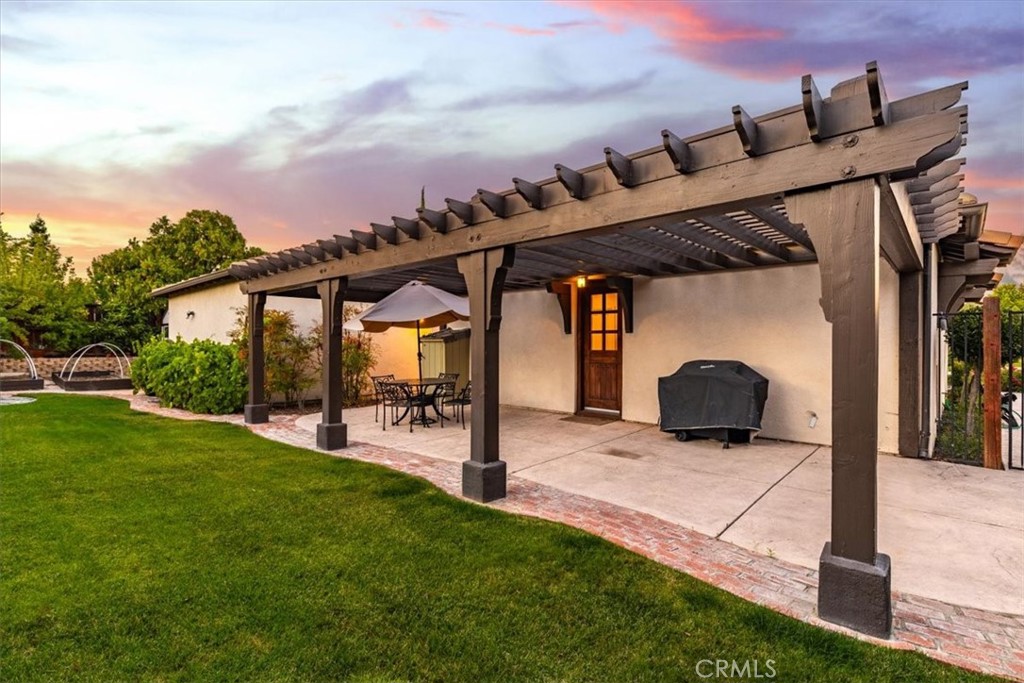 main property photo 31