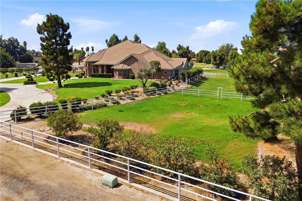 main property photo 66