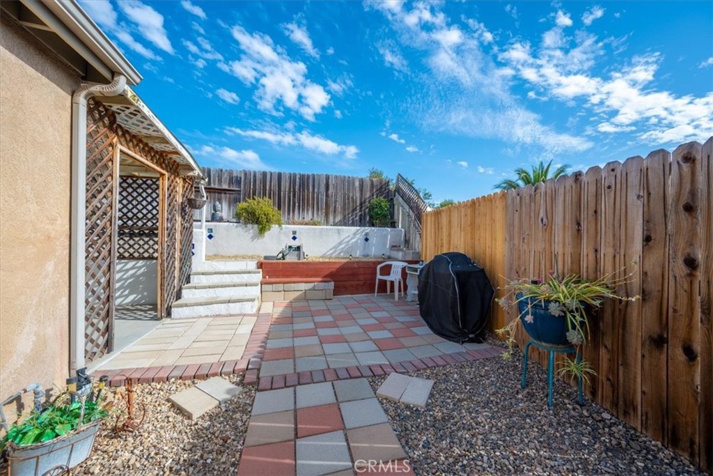 main property photo 29