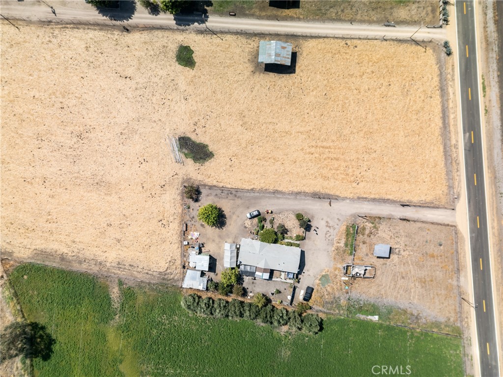 main property photo 42