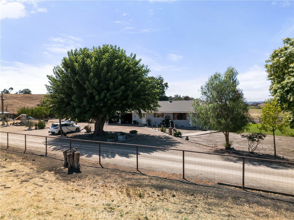 main property photo 49