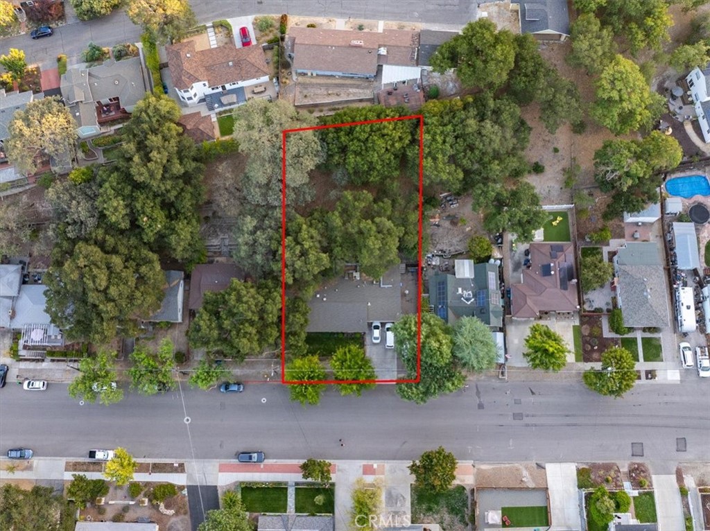 main property photo 48