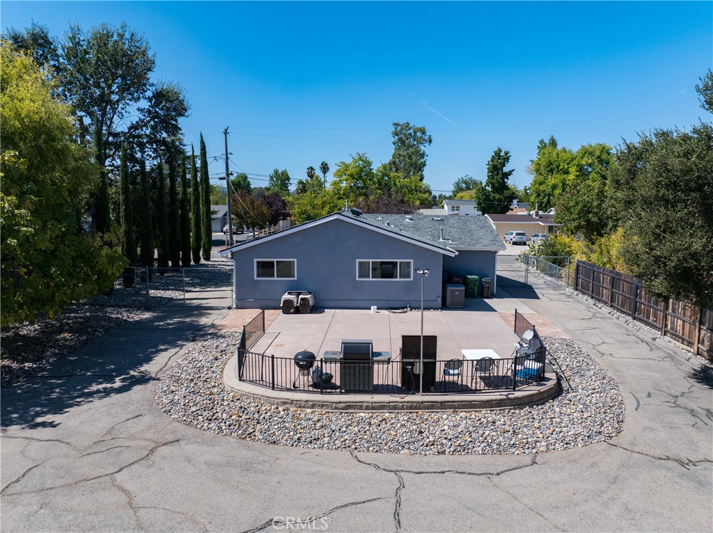 main property photo 3
