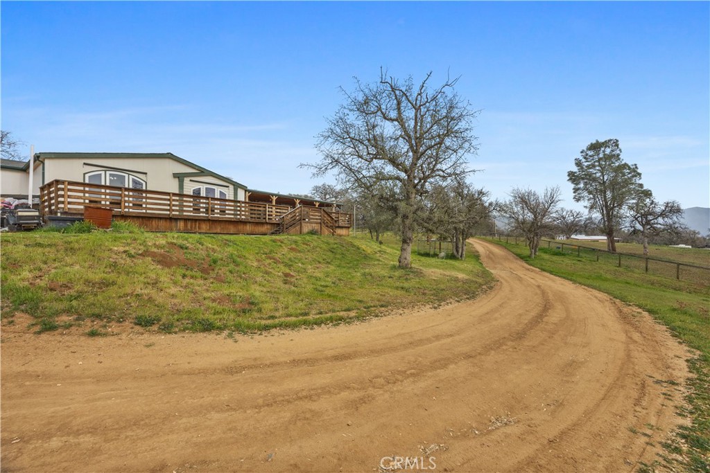 main property photo 11