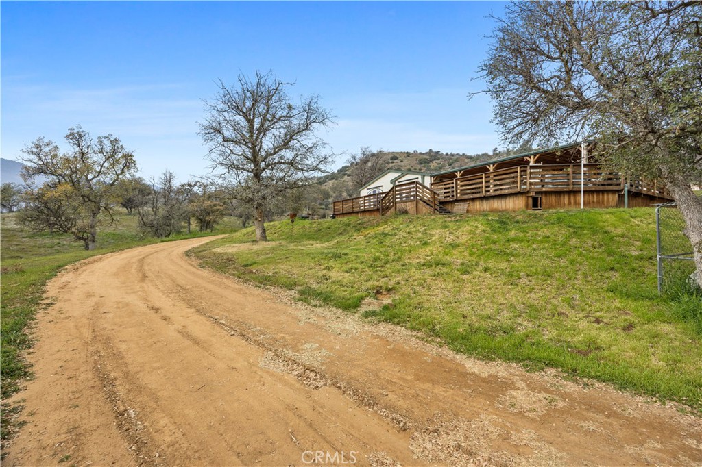 main property photo 12